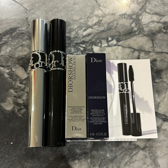 Dior Mascara Gift Set (2 Full Size + 2 minis) - Picture 2 of 3